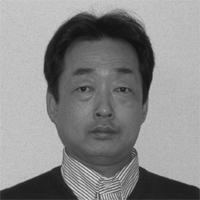 安岡学の写真
